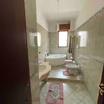 Dadas House